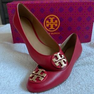 Tory Burch Brilliant Red Flats with Gold Logo